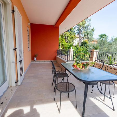B&B Toma' Pagliare Exteriör bild